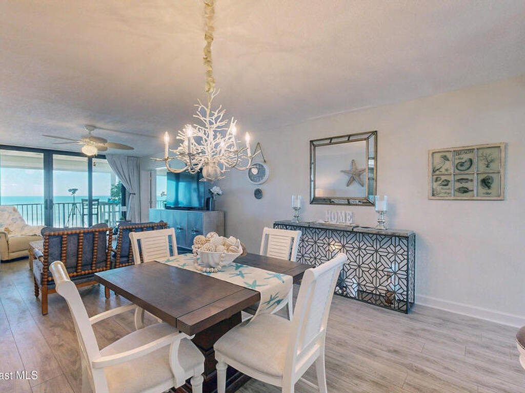 2815 S Atlantic Avenue, Cocoa Beach, FL 32931