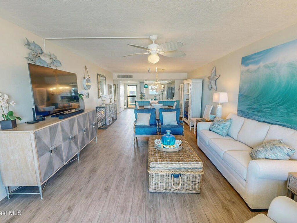 2815 S Atlantic Avenue, Cocoa Beach, FL 32931