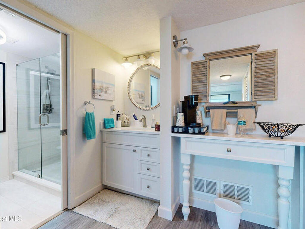 2815 S Atlantic Avenue, Cocoa Beach, FL 32931