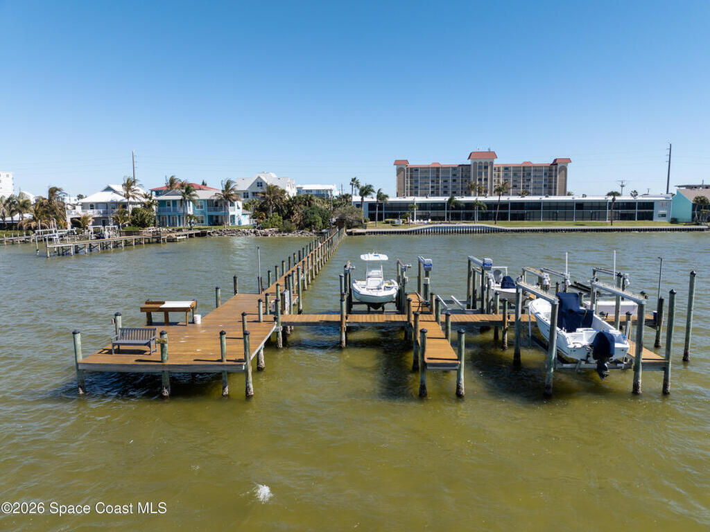 2815 S Atlantic Avenue, Cocoa Beach, FL 32931