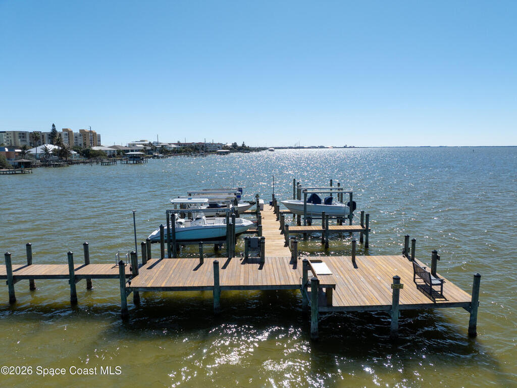 2815 S Atlantic Avenue, Cocoa Beach, FL 32931