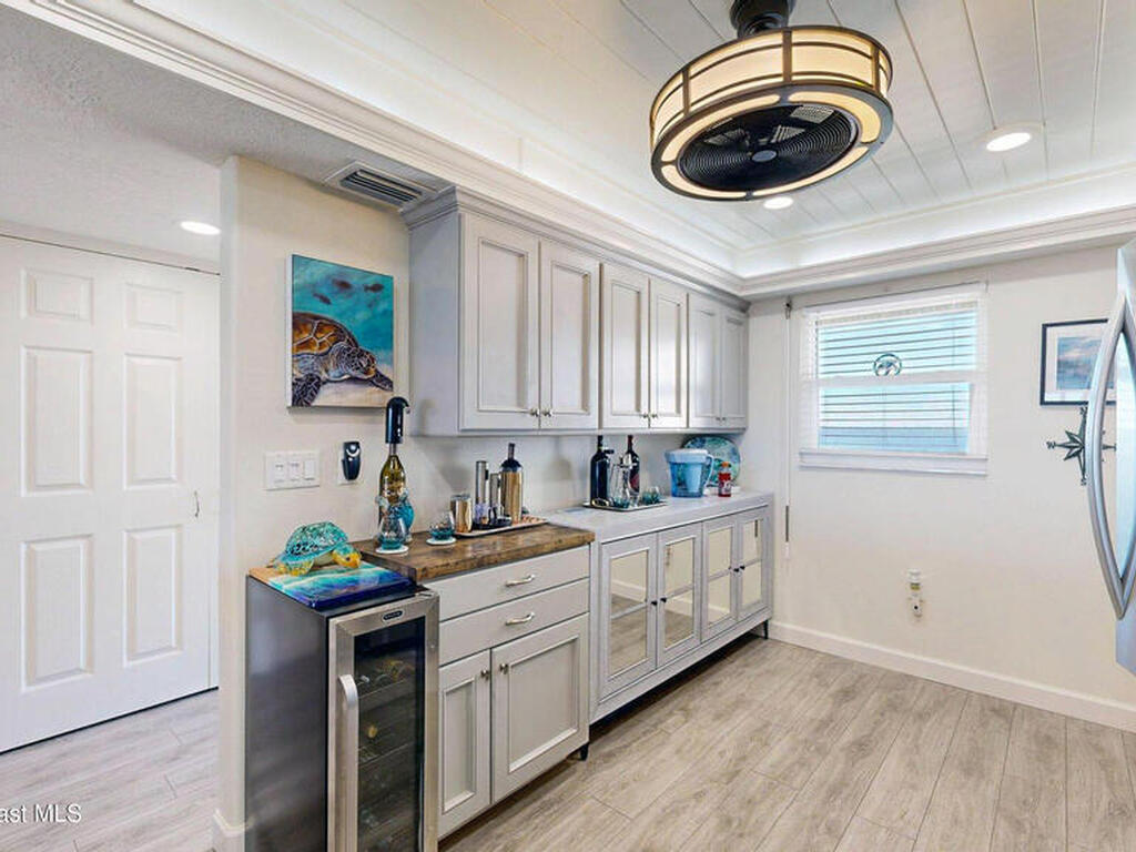 2815 S Atlantic Avenue, Cocoa Beach, FL 32931