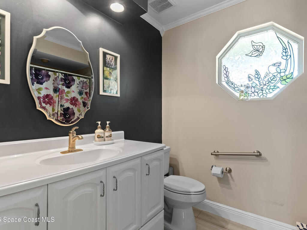 1985 Flashy Lane, Malabar, FL 32950