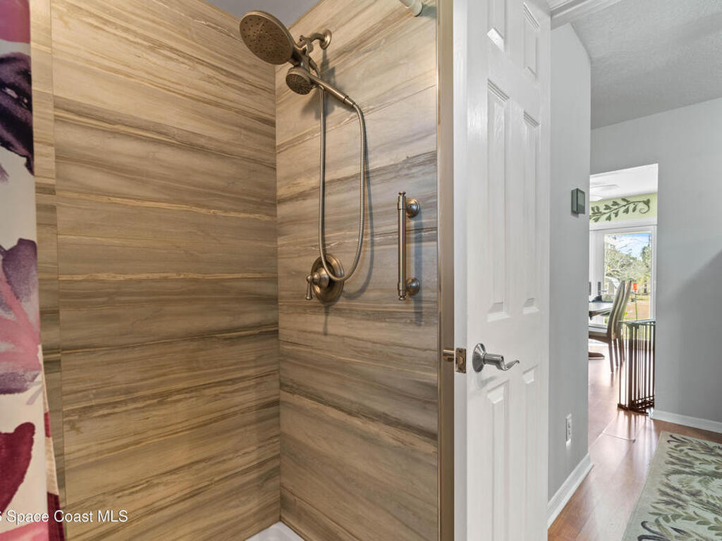 1985 Flashy Lane, Malabar, FL 32950