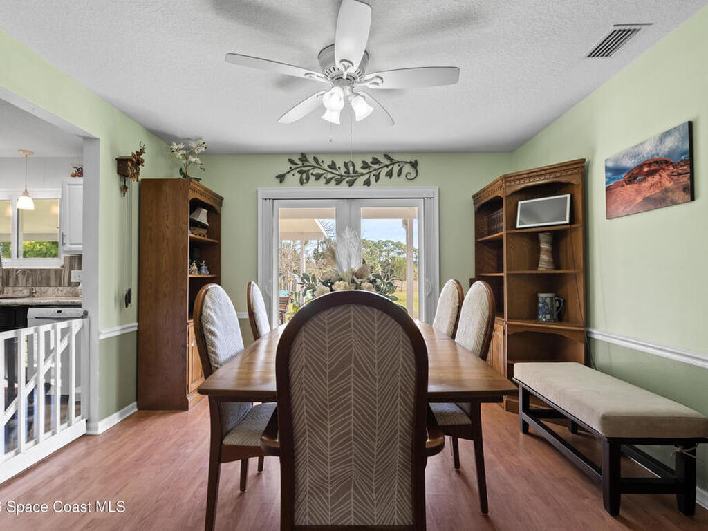 1985 Flashy Lane, Malabar, FL 32950