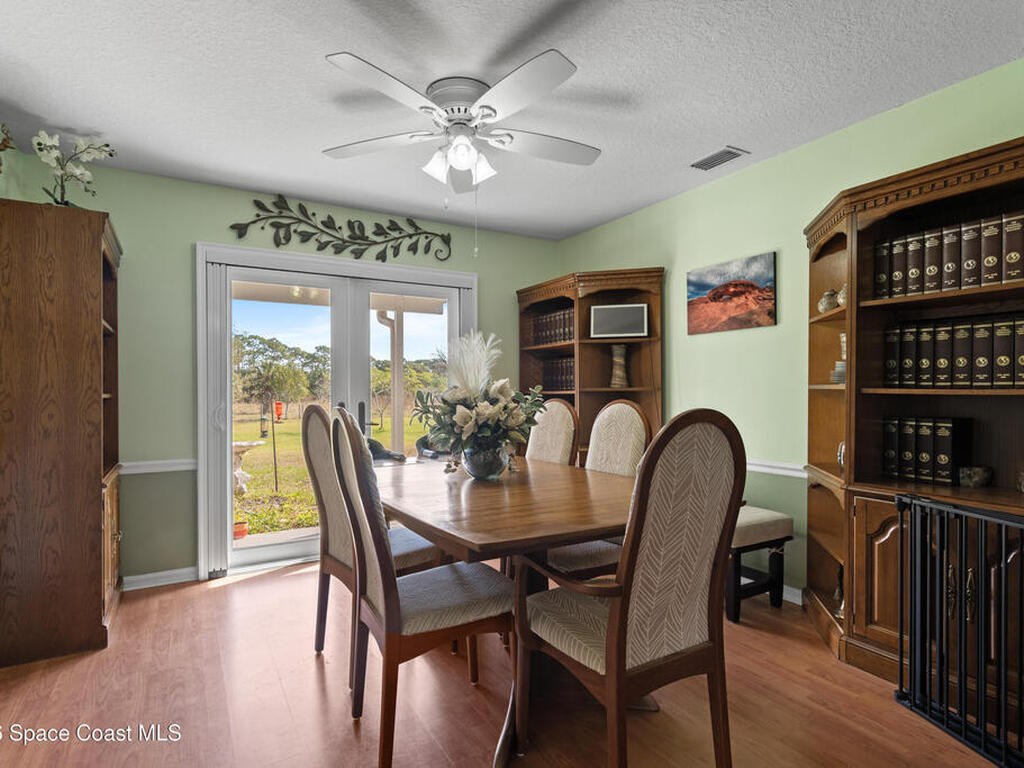 1985 Flashy Lane, Malabar, FL 32950