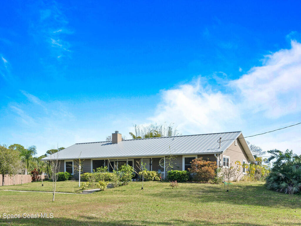 1985 Flashy Lane, Malabar, FL 32950