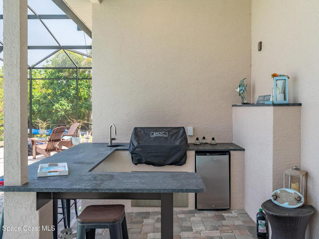 4070 S Tropical Trail, Merritt Island, FL 32952