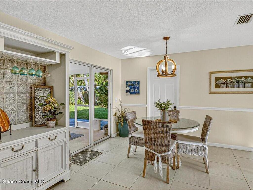 2007 Oak Street, Melbourne Beach, FL 32951