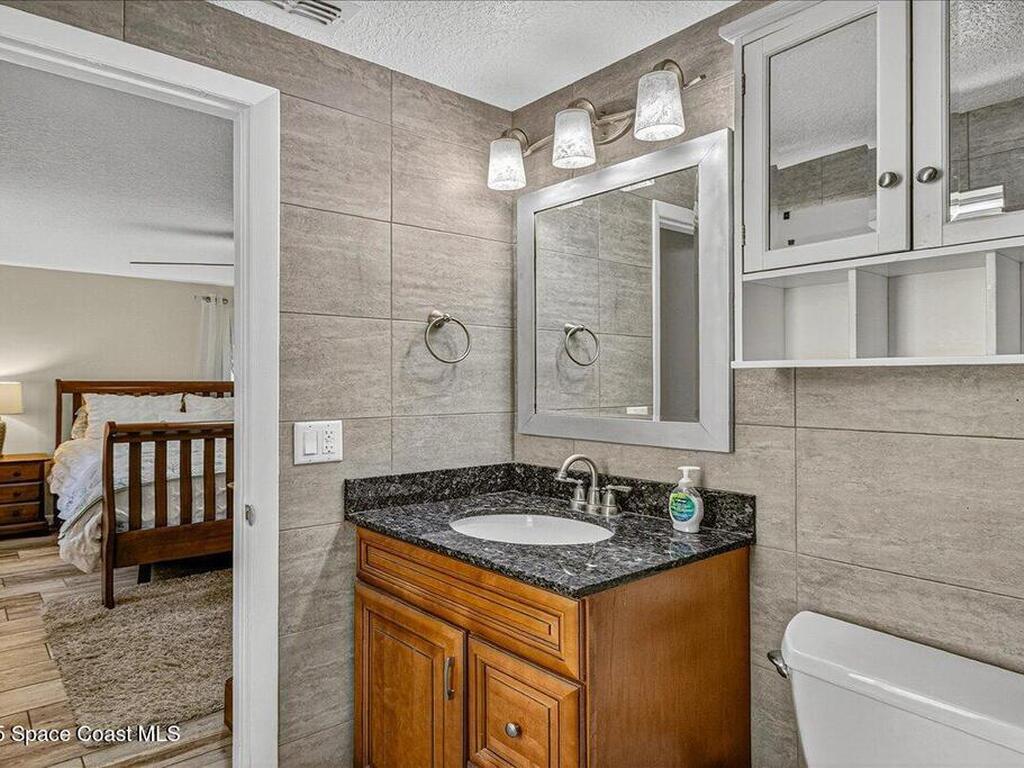 2007 Oak Street, Melbourne Beach, FL 32951