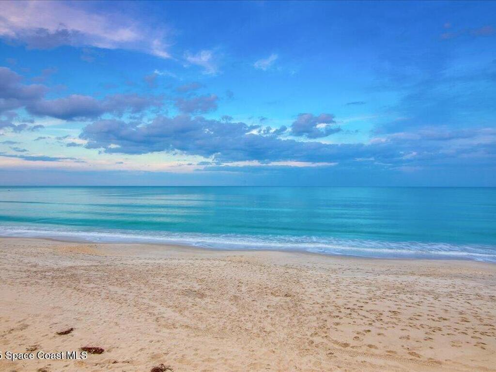 2007 Oak Street, Melbourne Beach, FL 32951