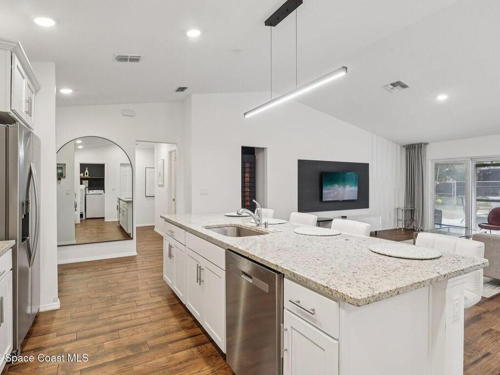 1830 Radcliff Avenue, Palm Bay, FL 32909