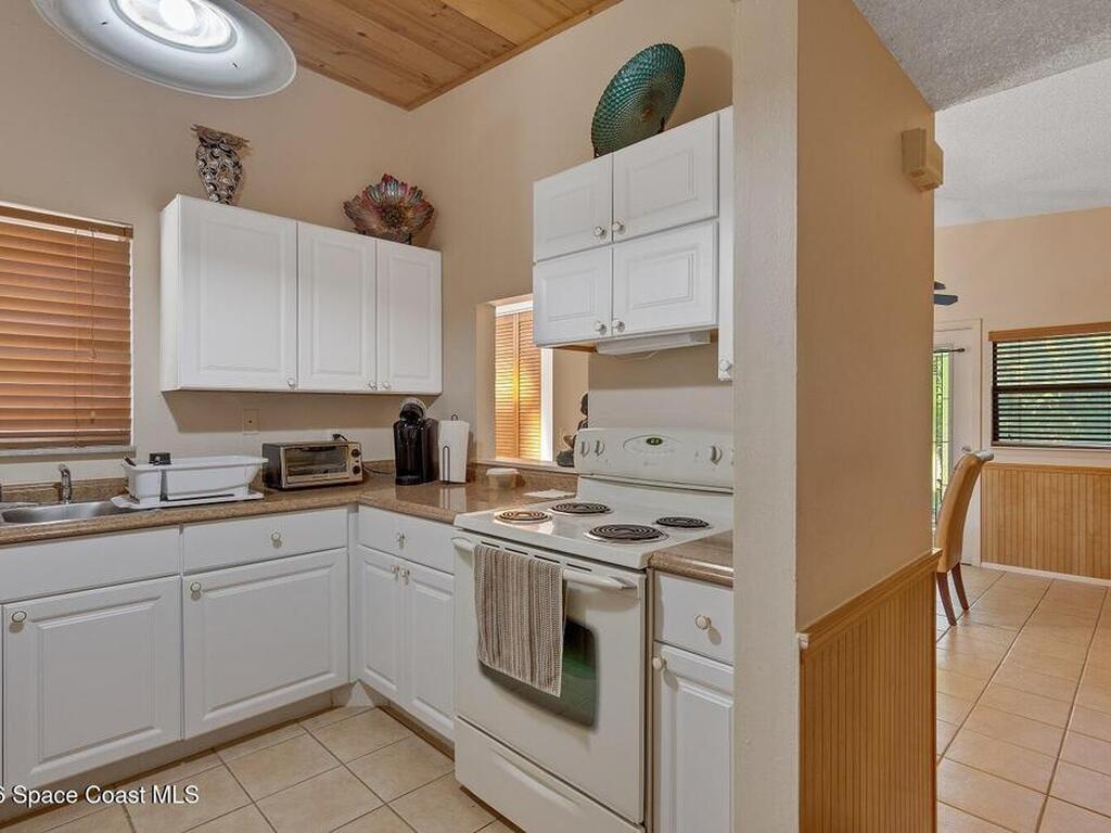 422 Del Monte Road, Sebastian, FL 32958