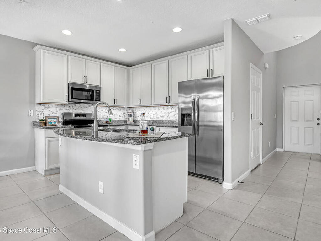 1420 Lara Circle, Rockledge, FL 32955