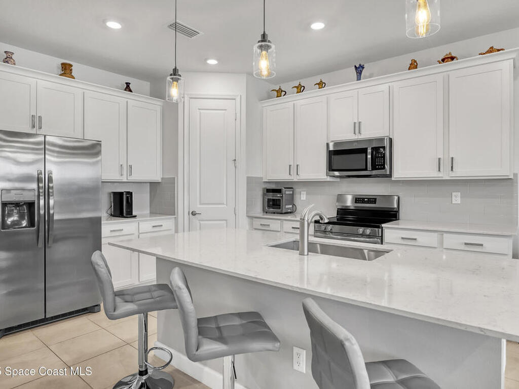 507 Veridian Circle, Palm Bay, FL 32907