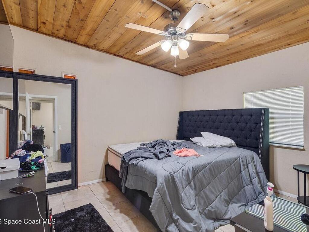 422 Del Monte Road, Sebastian, FL 32958