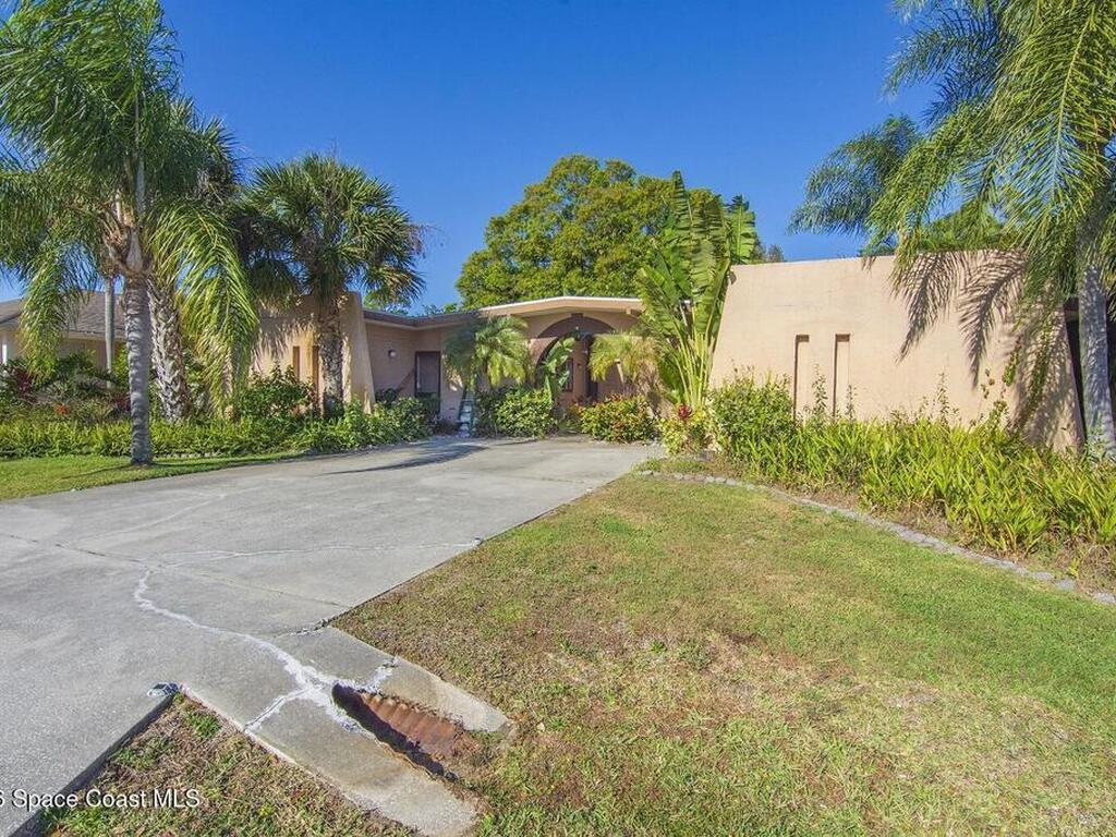 422 Del Monte Road, Sebastian, FL 32958