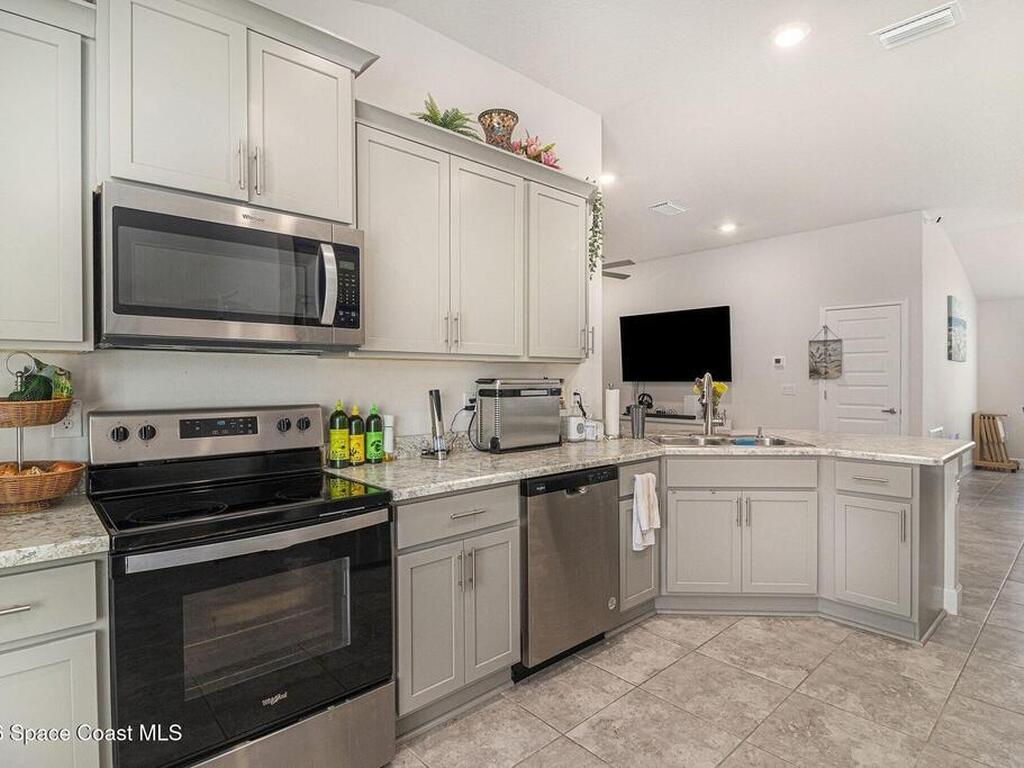 1041 Tupelo Circle, Cocoa, FL 32926