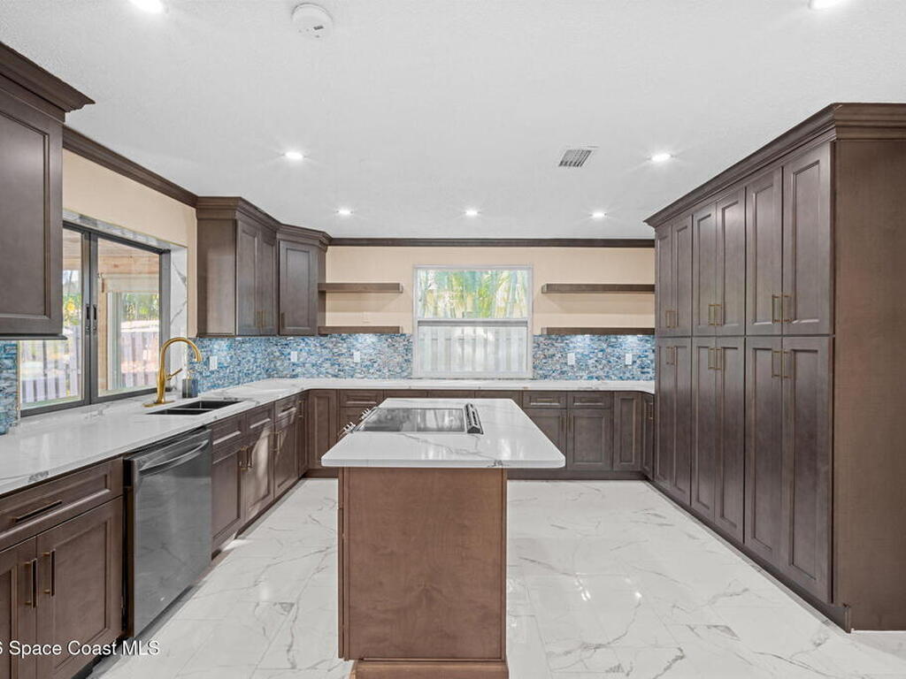 1105 Magnolia Drive, Indialantic, FL 32903