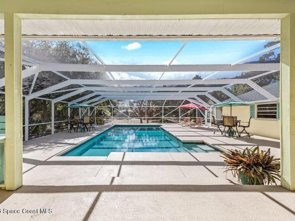 9574 Parker Lane, Sebastian, FL 32976