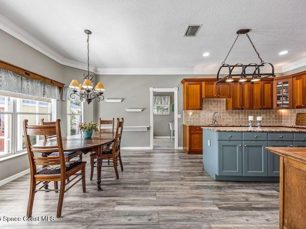 9574 Parker Lane, Sebastian, FL 32976