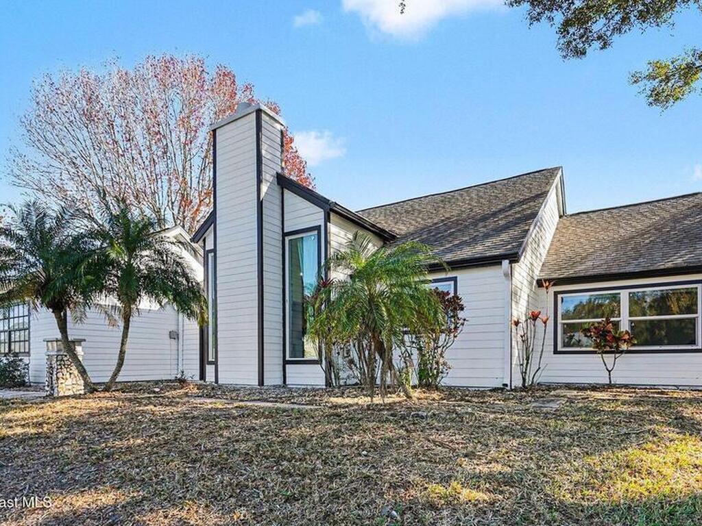 1315 Coventry Circle, Melbourne, FL 32904