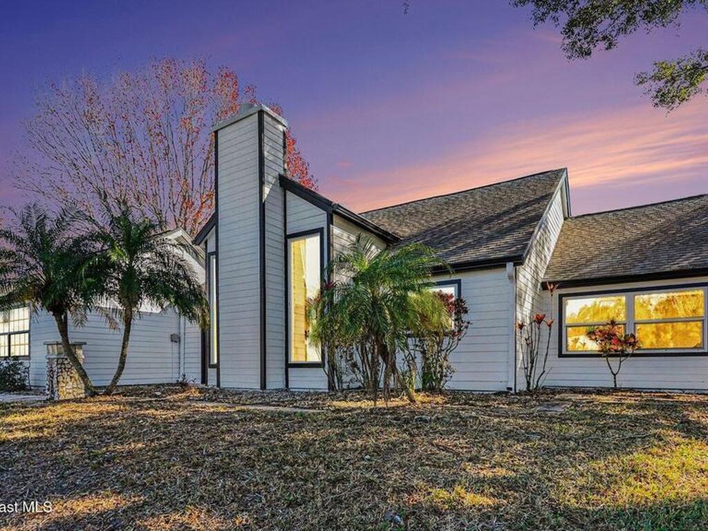 1315 Coventry Circle, Melbourne, FL 32904