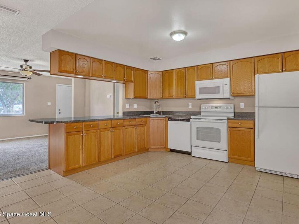 135 S Suzanne Court, Merritt Island, FL 32952