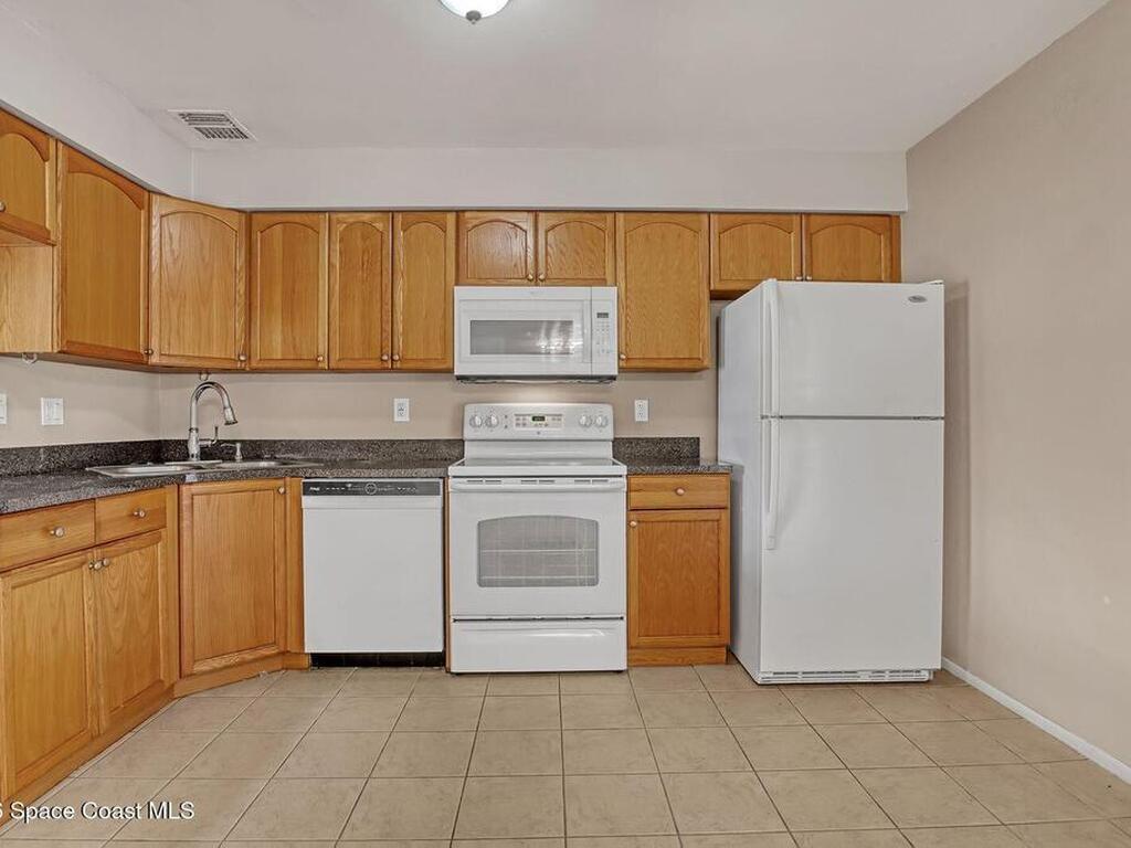 135 S Suzanne Court, Merritt Island, FL 32952