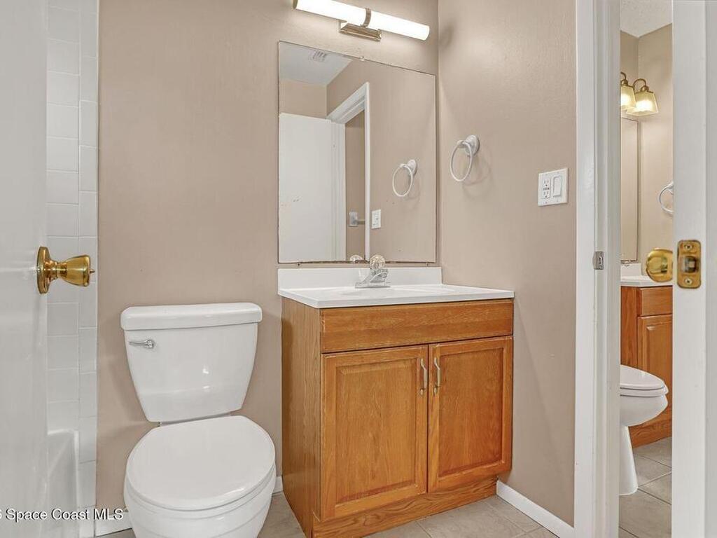 135 S Suzanne Court, Merritt Island, FL 32952