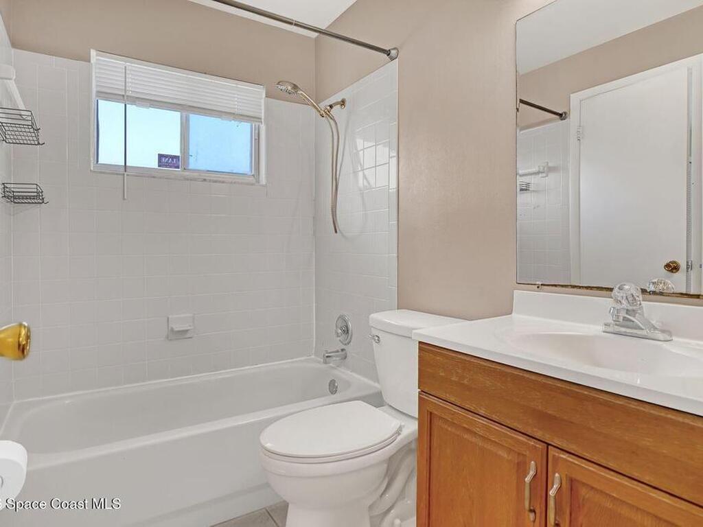 135 S Suzanne Court, Merritt Island, FL 32952