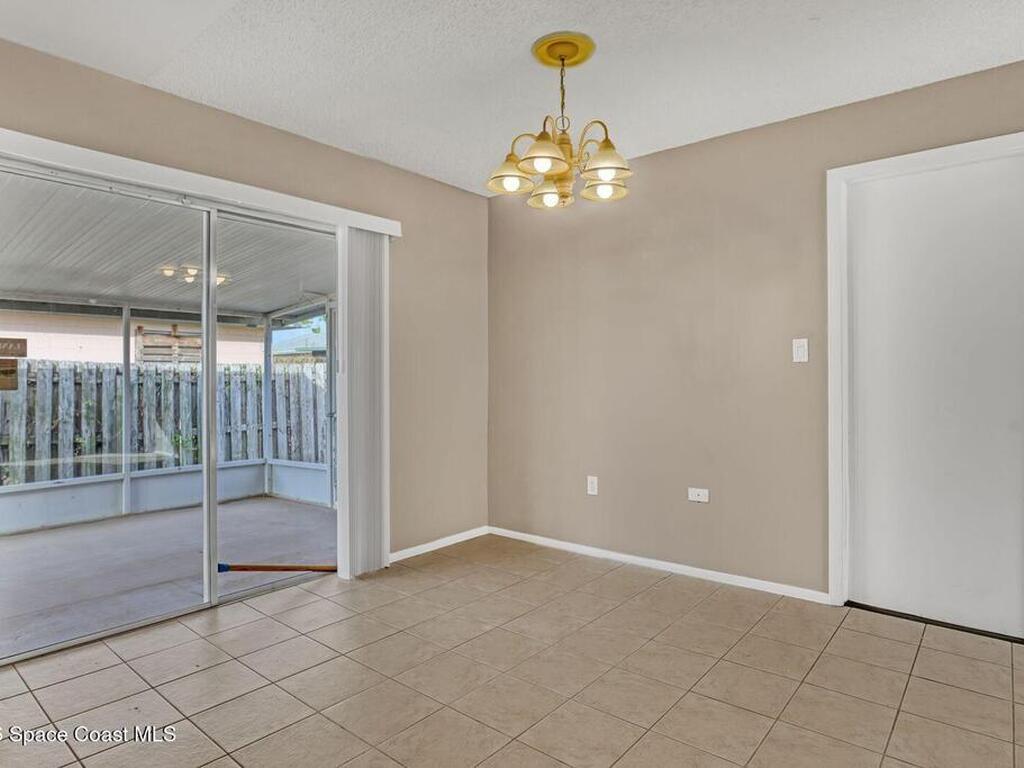 135 S Suzanne Court, Merritt Island, FL 32952