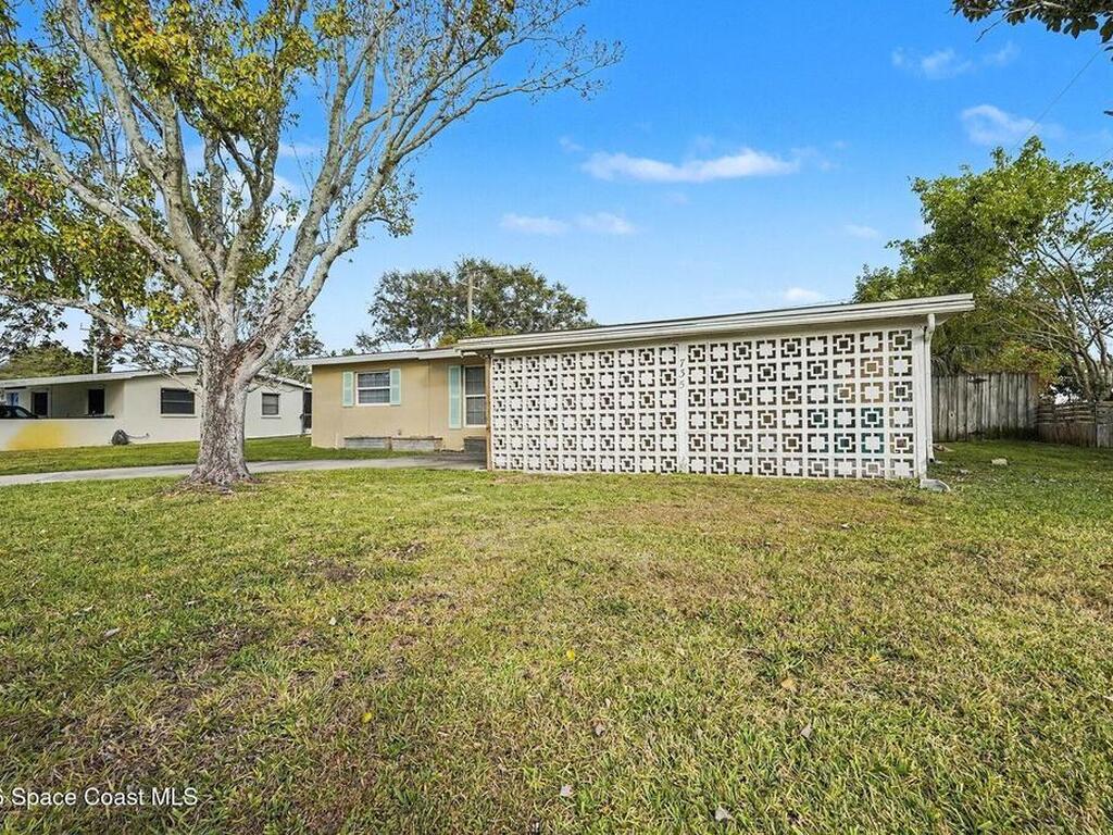 735 Ixora Drive, Melbourne, FL 32935