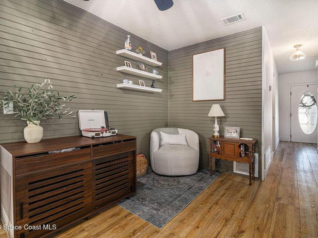 605 Sacre Coeur Drive, Melbourne, FL 32935