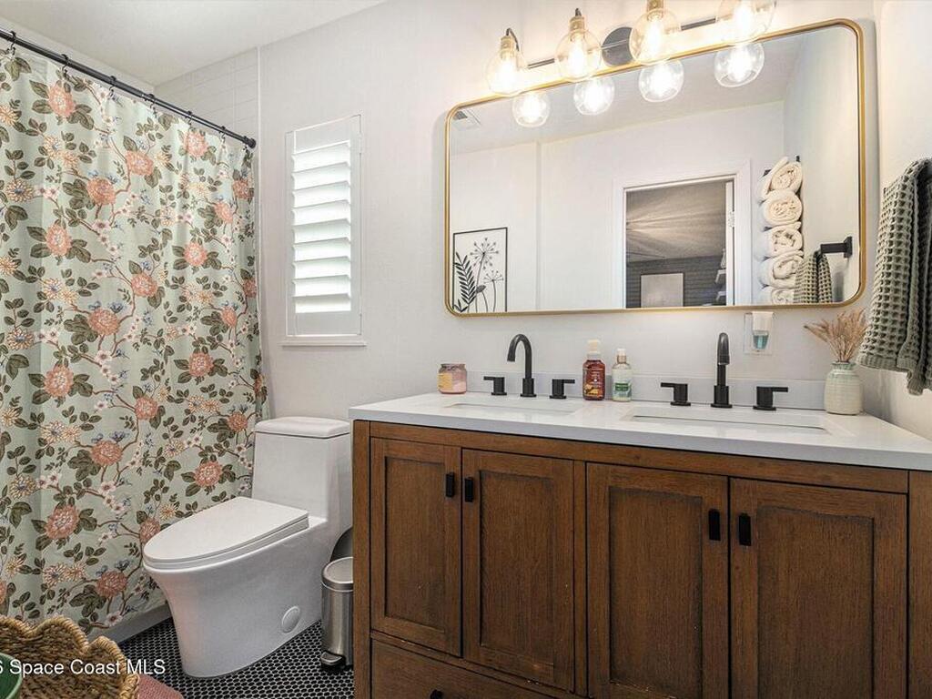 605 Sacre Coeur Drive, Melbourne, FL 32935