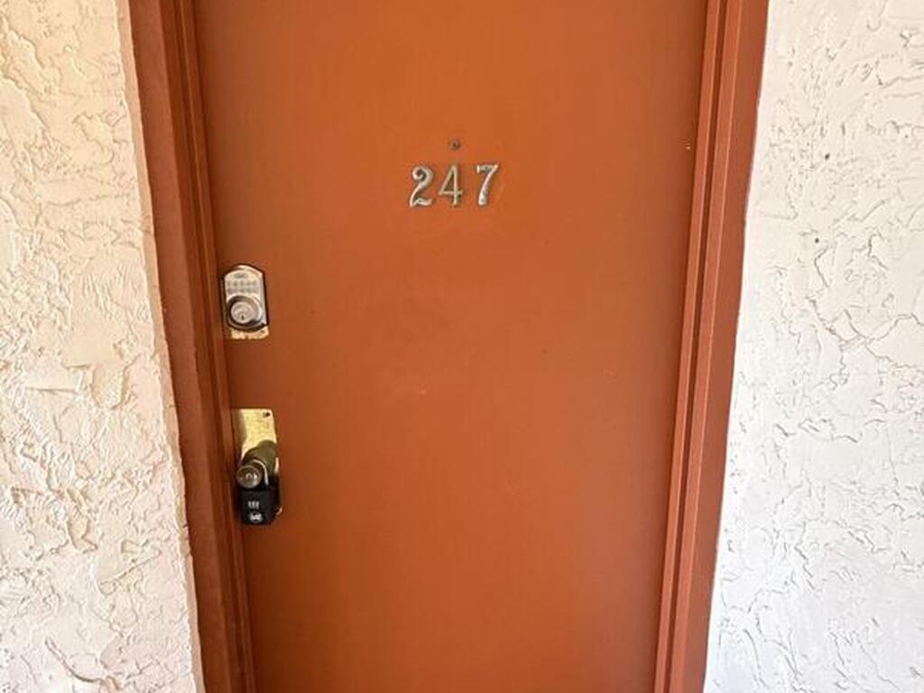 247 San Juan Circle, Melbourne, FL 32935