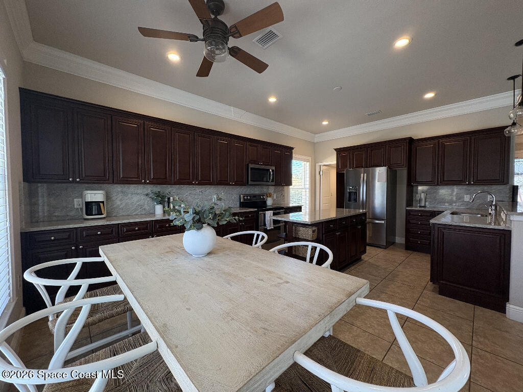 1203 Tralee Bay Avenue, Melbourne, FL 32940