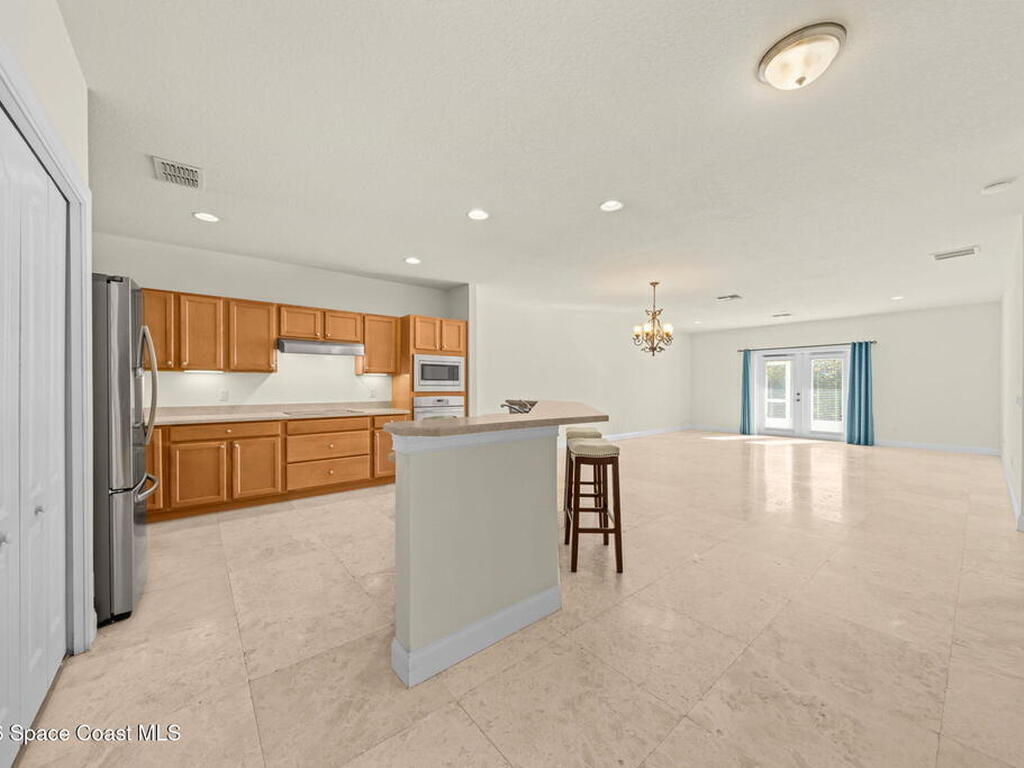 117 Lancha Circle, Satellite Beach, FL 32937
