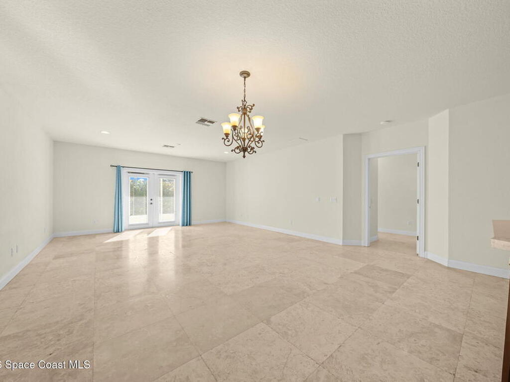 117 Lancha Circle, Satellite Beach, FL 32937