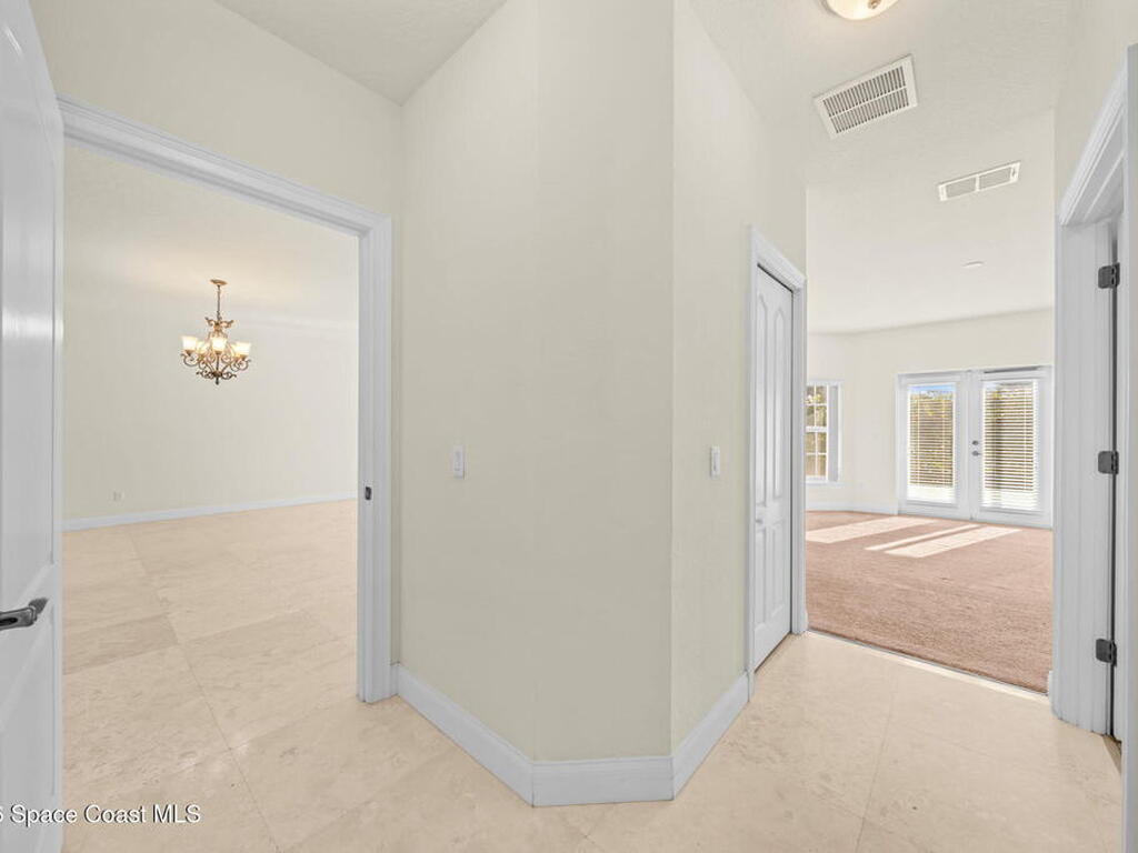 117 Lancha Circle, Satellite Beach, FL 32937