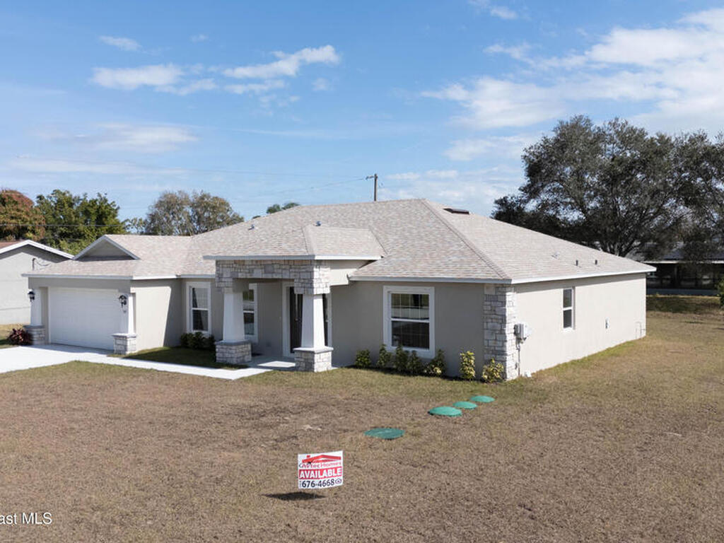 341 Christmas Avenue, Palm Bay, FL 32909