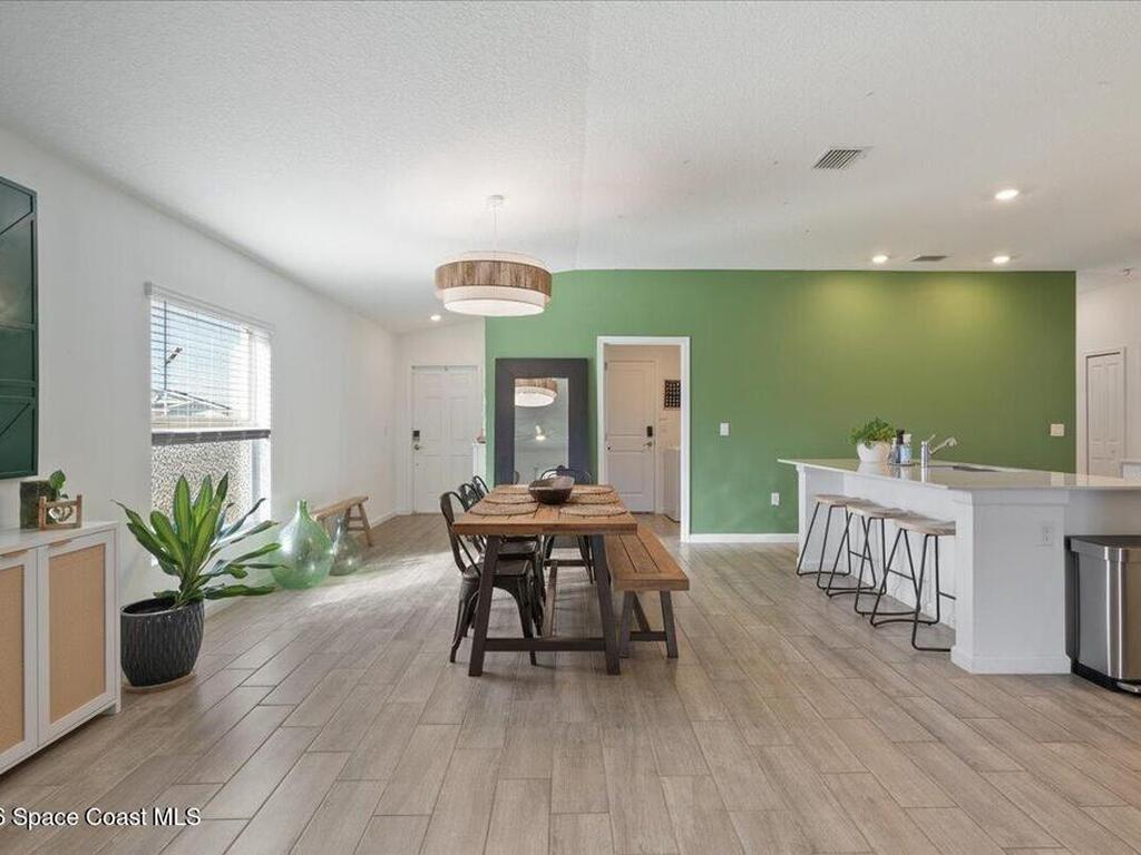 875 Dockside Drive, Palm Bay, FL 32908