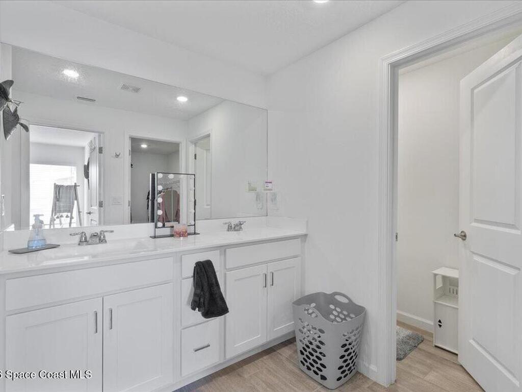 875 Dockside Drive, Palm Bay, FL 32908