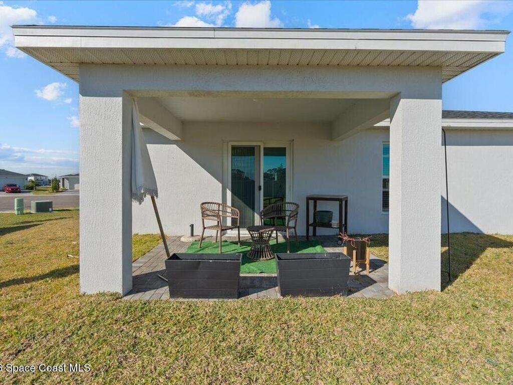 875 Dockside Drive, Palm Bay, FL 32908