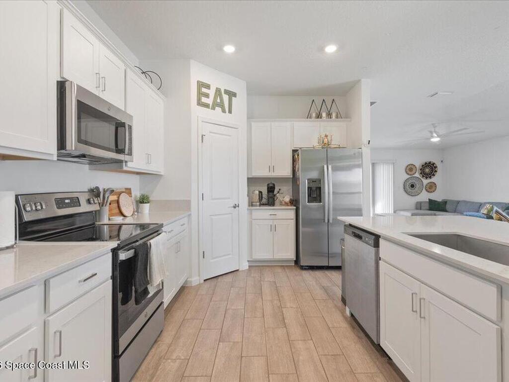 875 Dockside Drive, Palm Bay, FL 32908