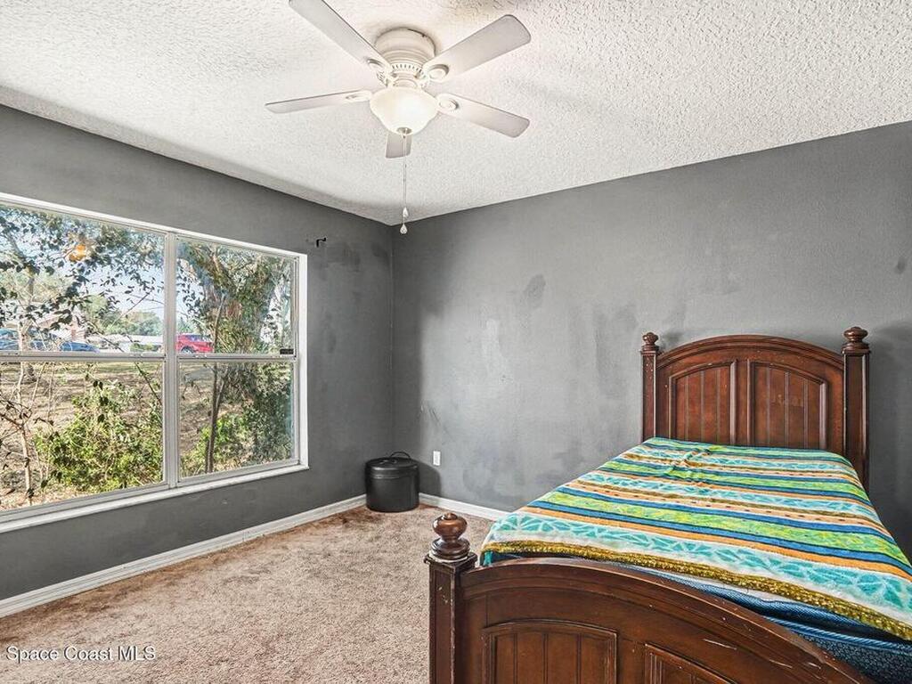 10258 Joanies Run, Leesburg, FL 34748