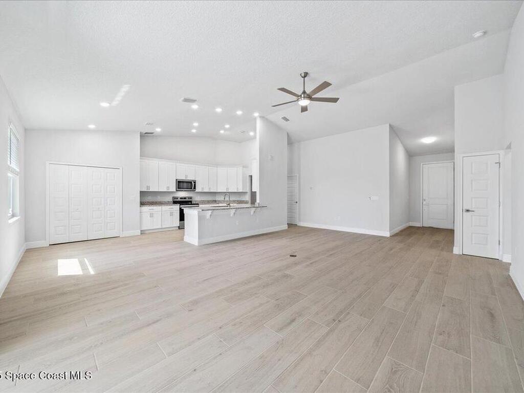 2863 Grant Avenue, Palm Bay, FL 32909