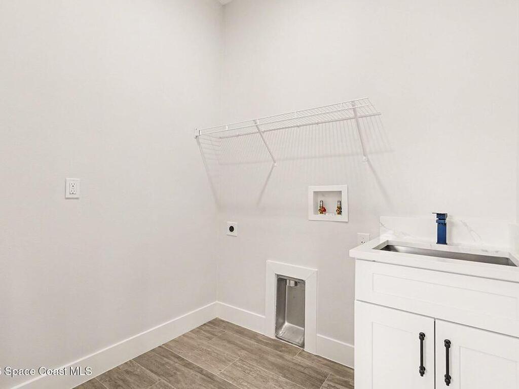 3051 Eldron Boulevard, Palm Bay, FL 32909