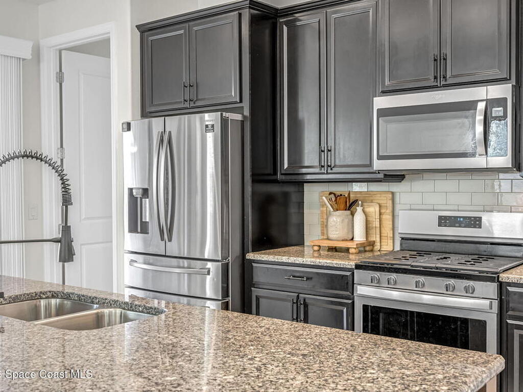 3104 Hummingbird Way, Melbourne, FL 32940