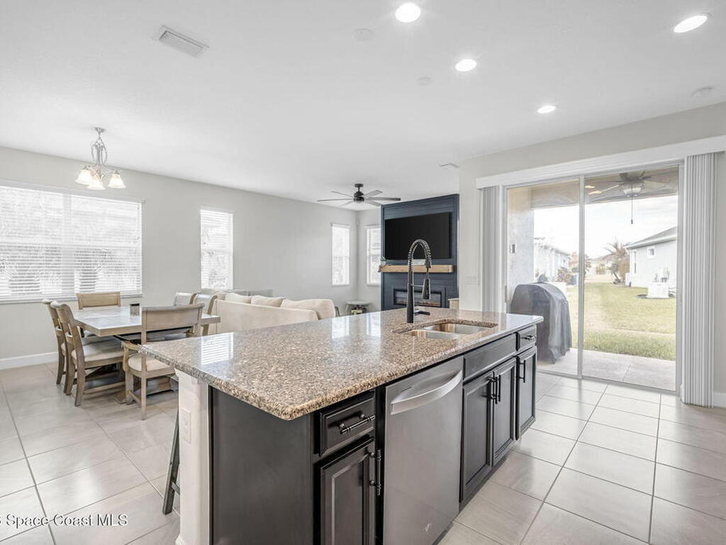 3104 Hummingbird Way, Melbourne, FL 32940